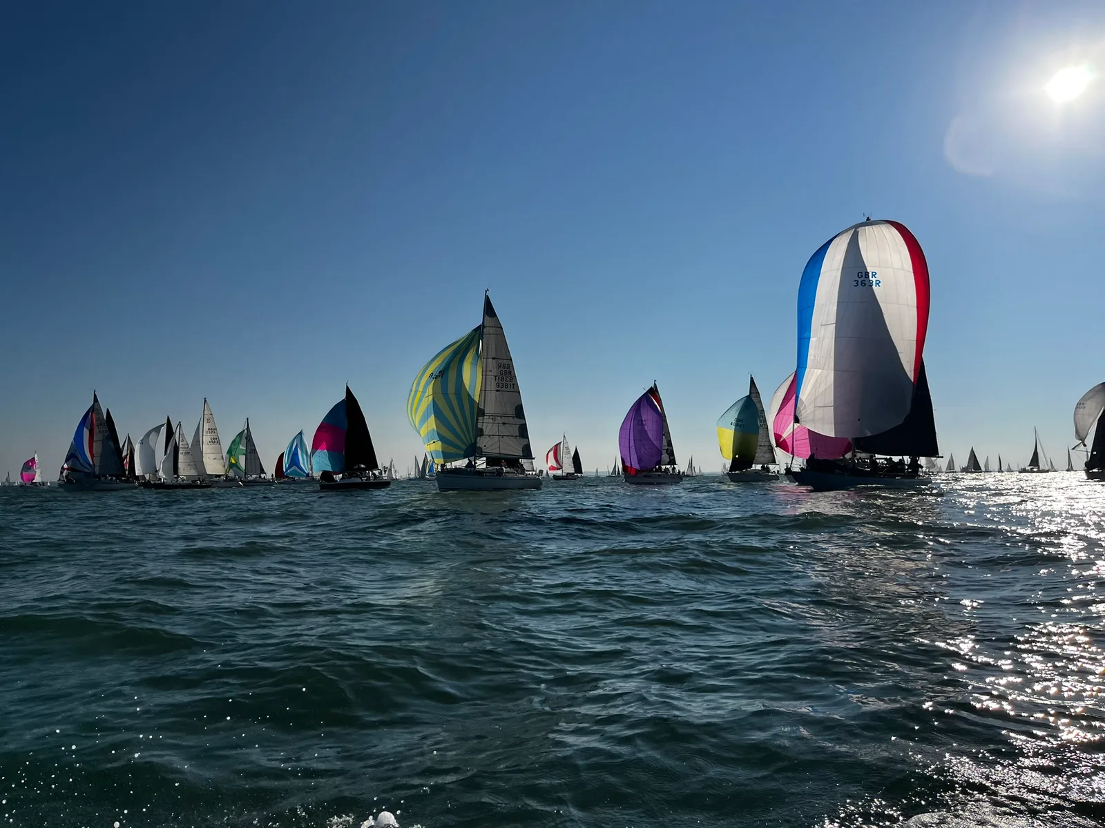 When Seamanship Beats Horsepower: A Folkboat Steals the Show at the Round the Island Race 2026