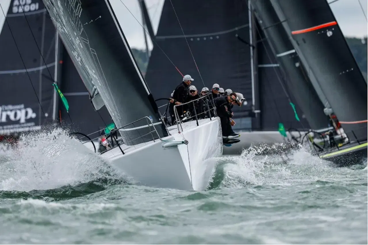 Hard Gains and Narrow Escapes – Admiral’s Cup Fleet Charges West