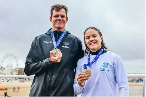 Steinberg and Van Opzeeland Soar