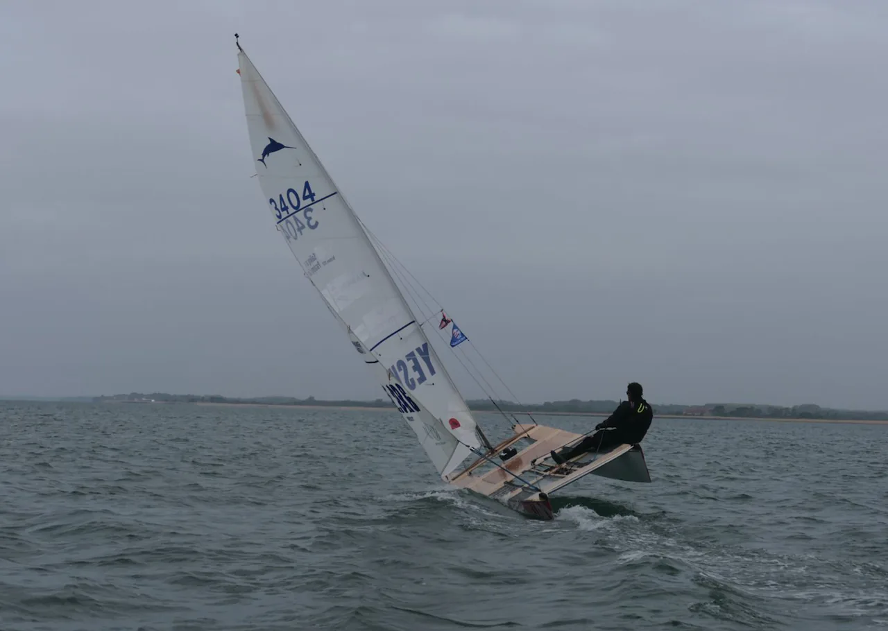 First Blind Sailor to Solo Round the Isle of Wight