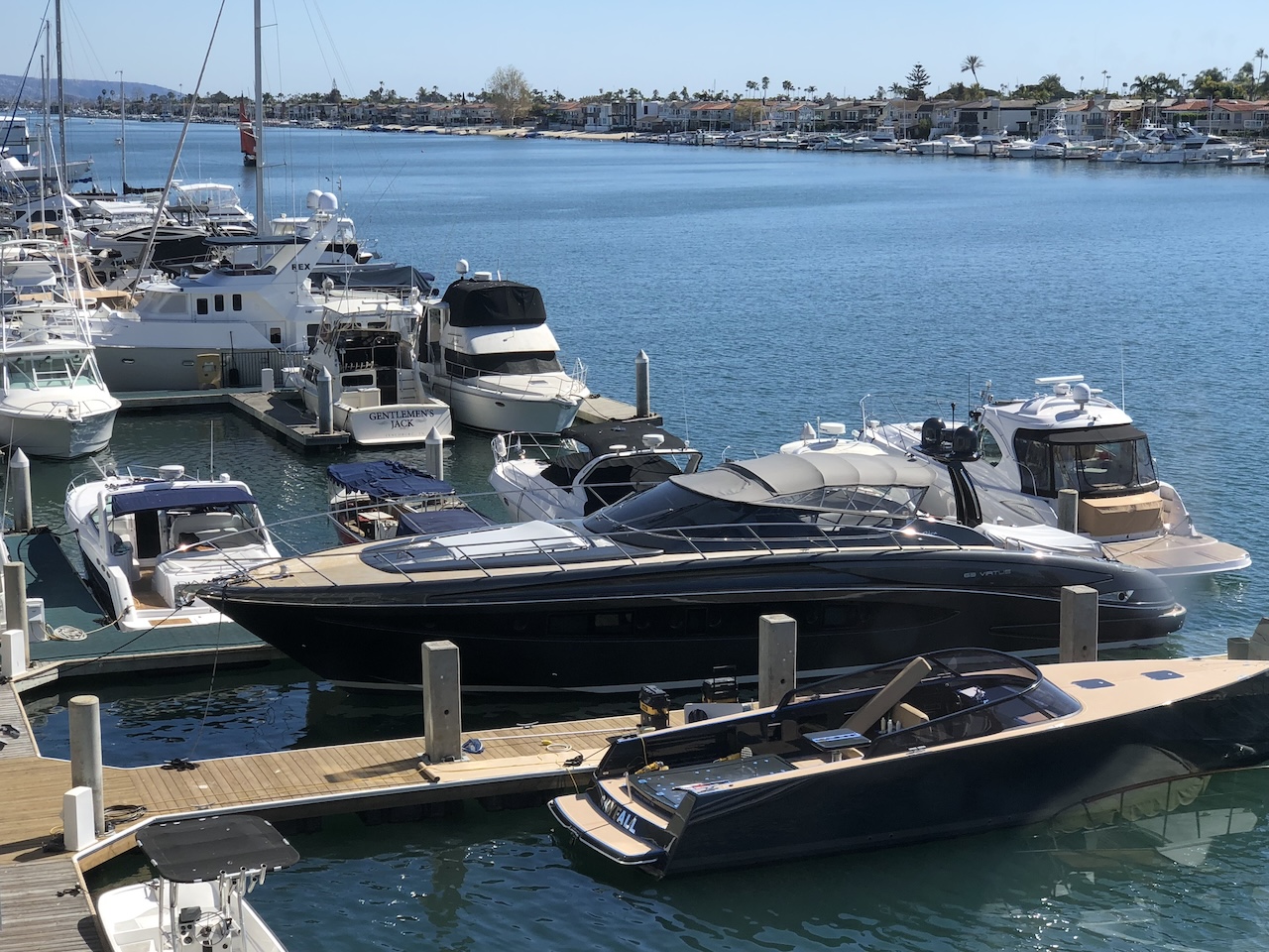 Newport Harbor Yacht Club (NHYC)