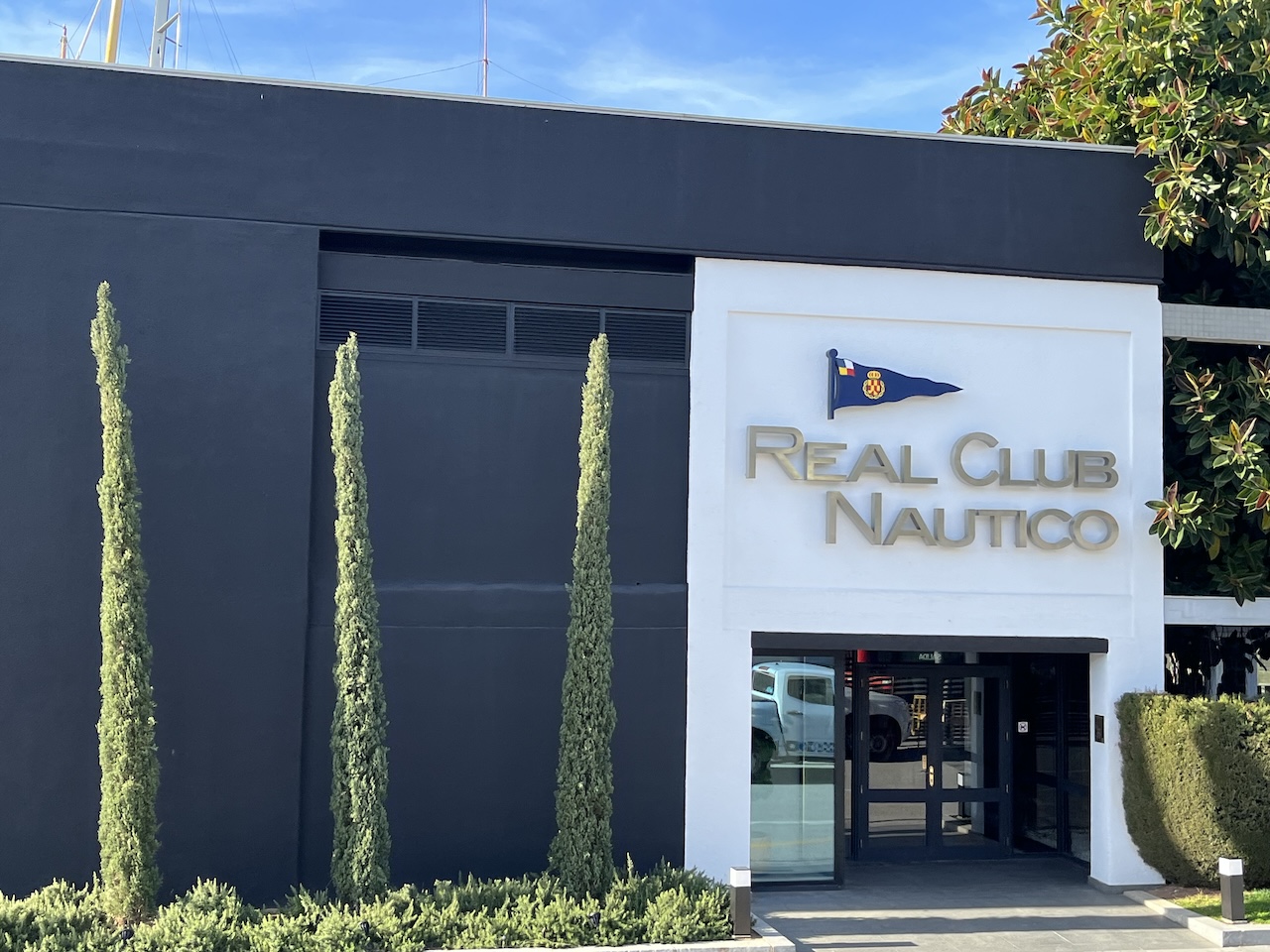 Real Club Náutico de Barcelona (RCNB)