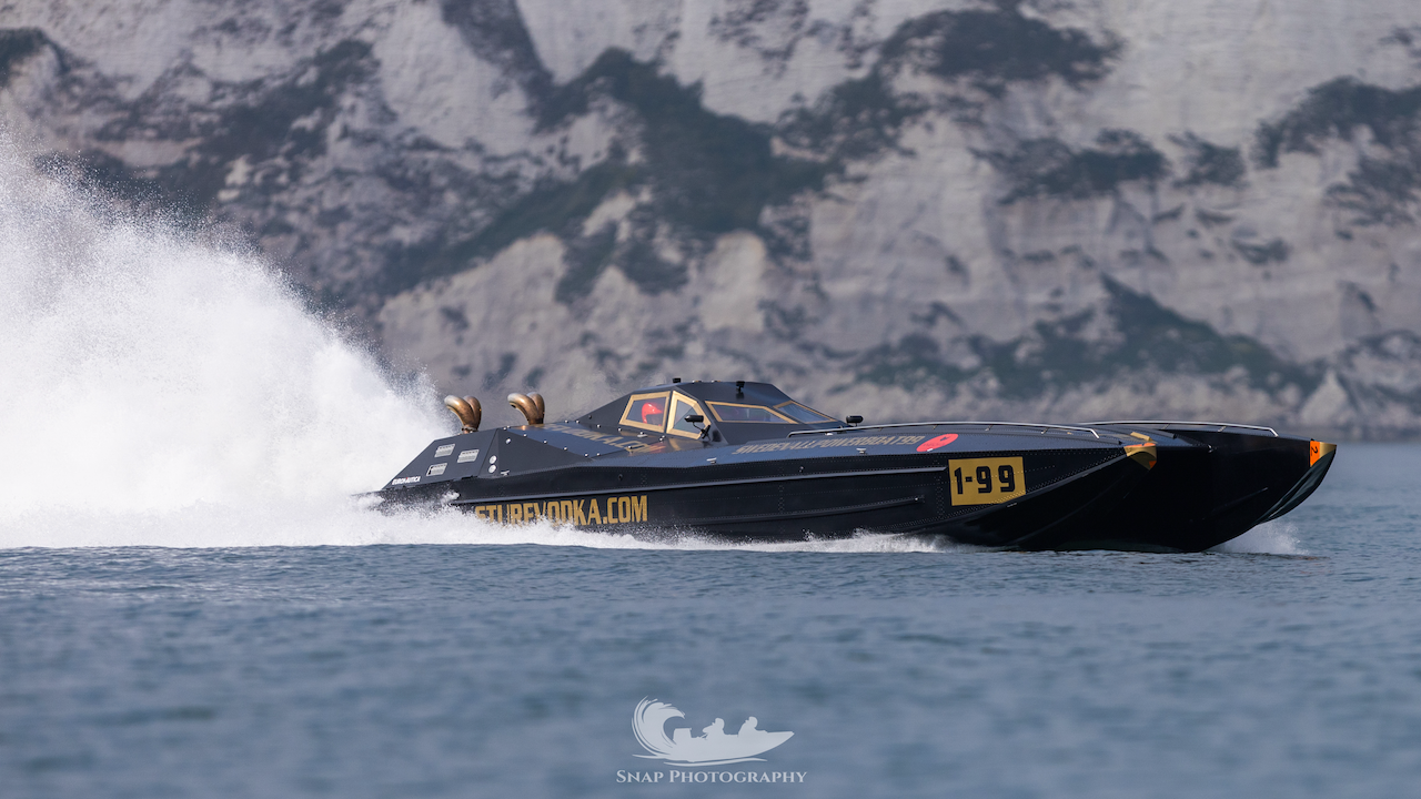 Poole Bay 100 Offshore Powerboat